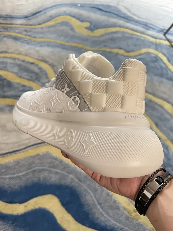 Louis Vuitton Shoe 